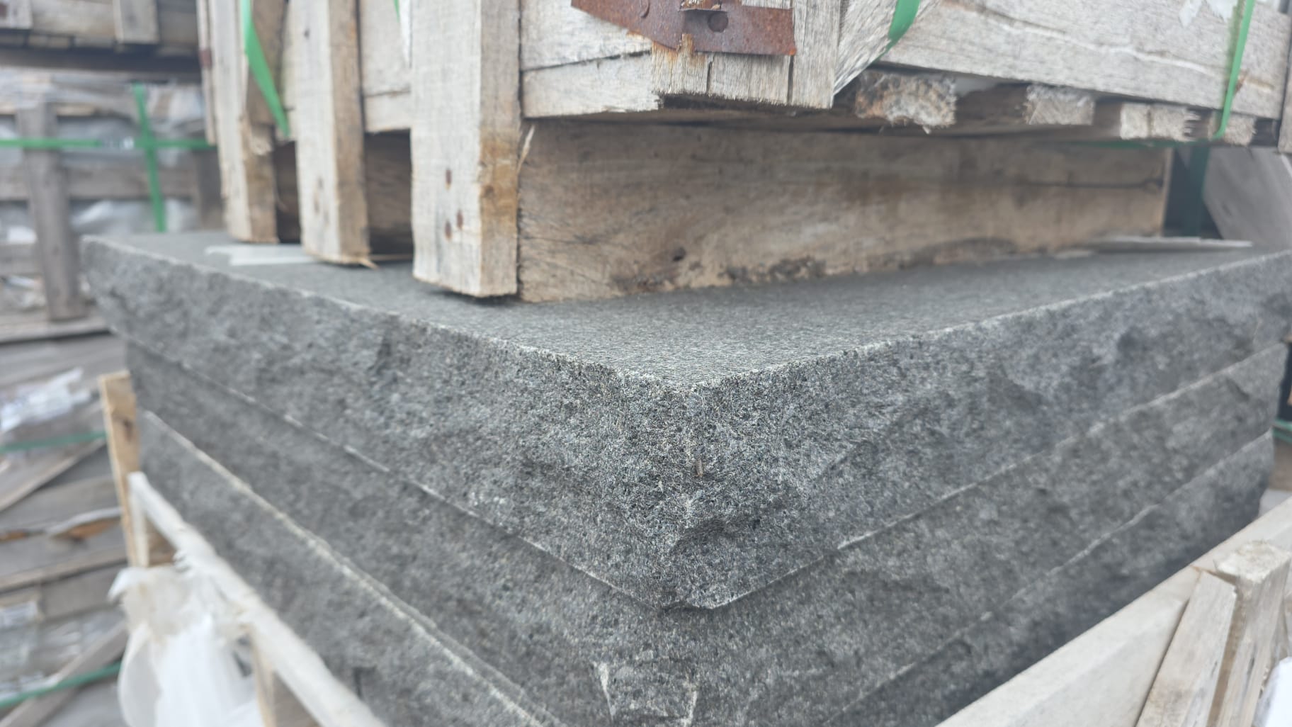 Granite natural stone pillar cap